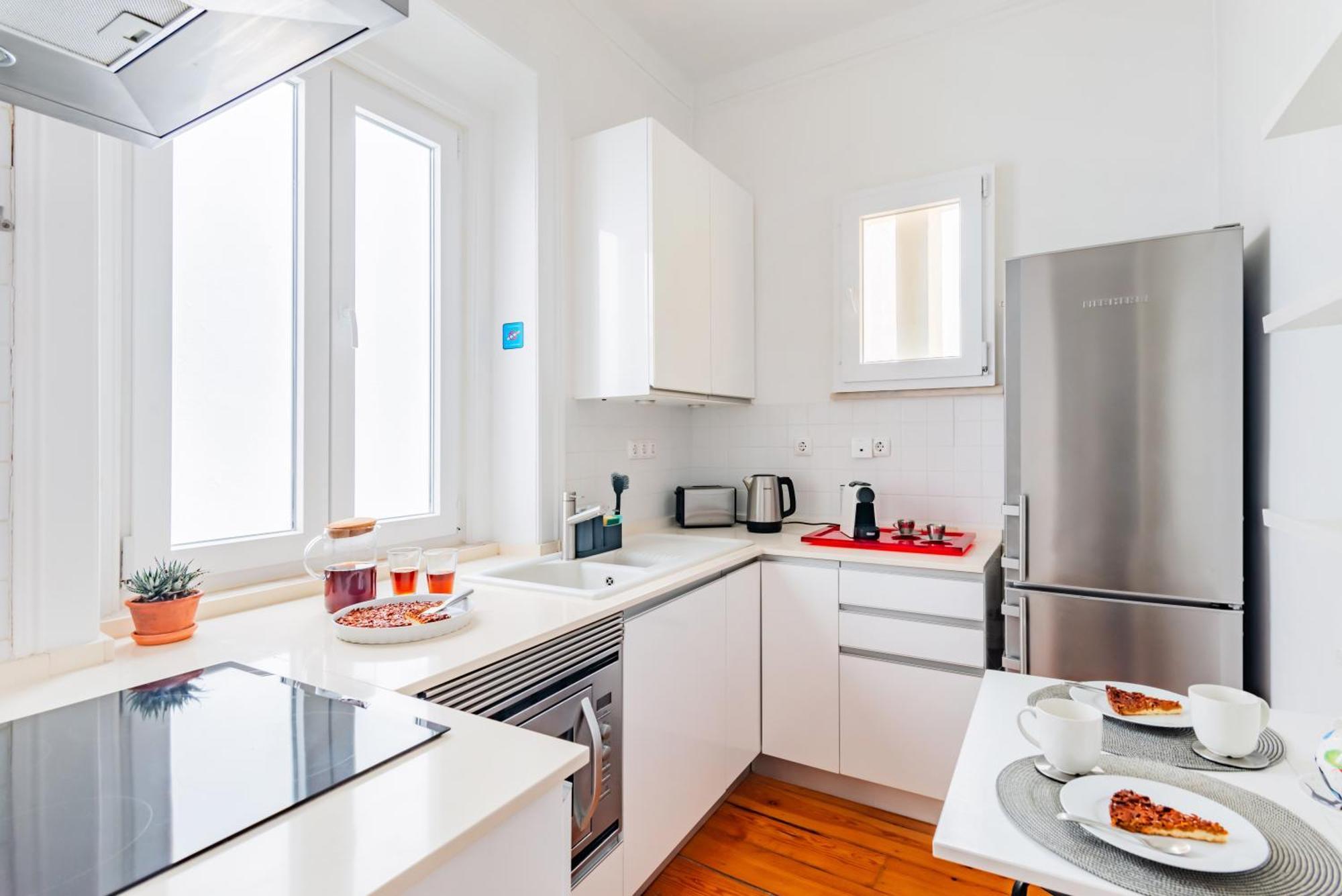 Bright Loft At Downtown