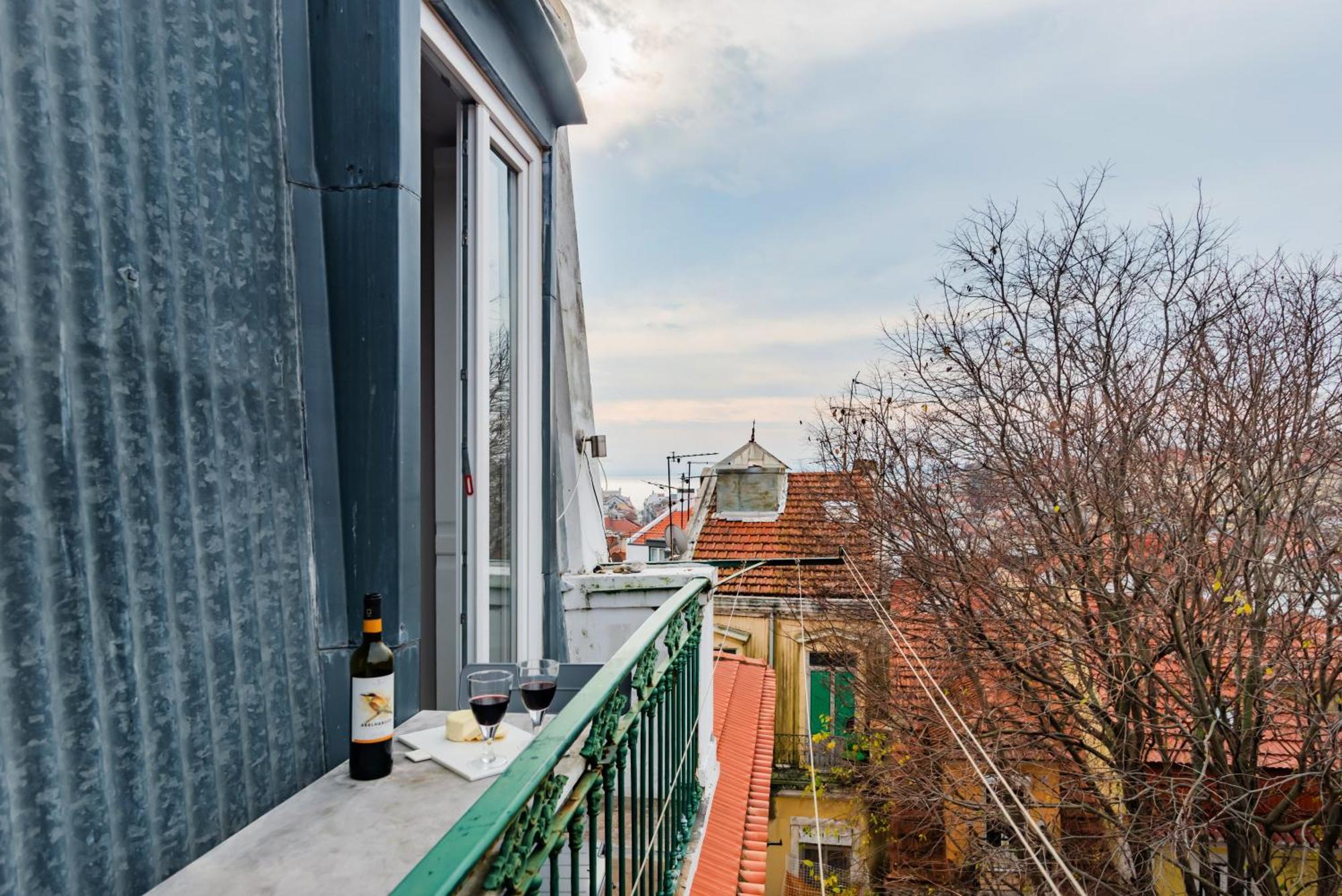 Bright Loft At Downtown Lisbon